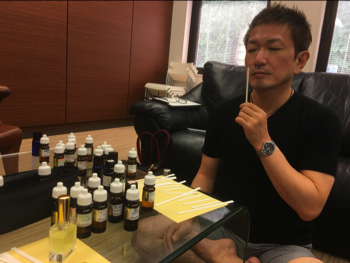 朝の瞑想のためのアロマ香水 を調香しました 赤坂 アロマテラピー 心理ワーク アンフォールド 吉祥寺